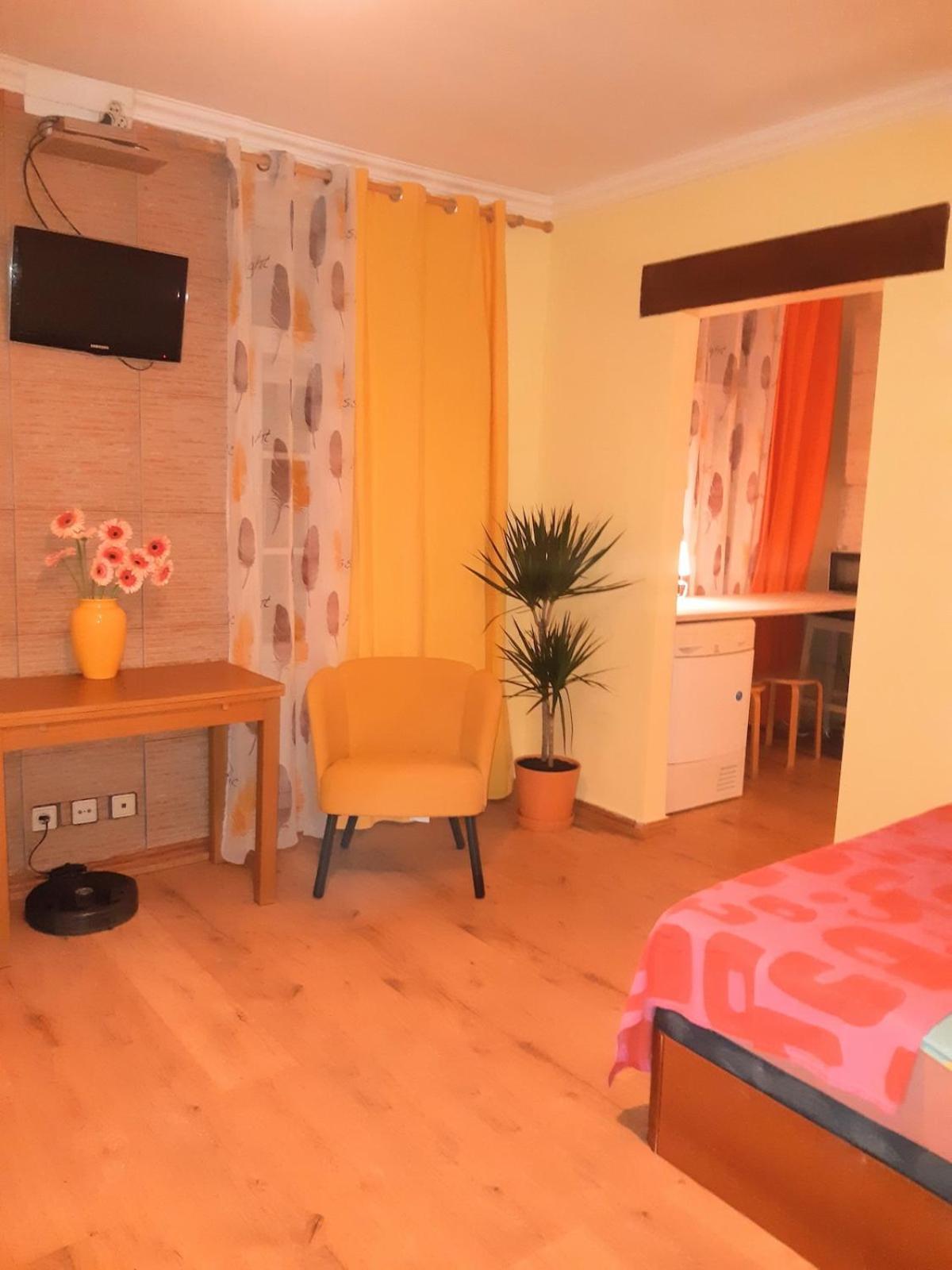Metro Arroios Apartment *